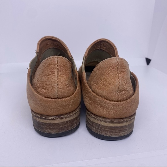 FREE PEOPLE Azalea Leather Pointed Toe Ankle Boots, Size 36 - Picture 5 of 8